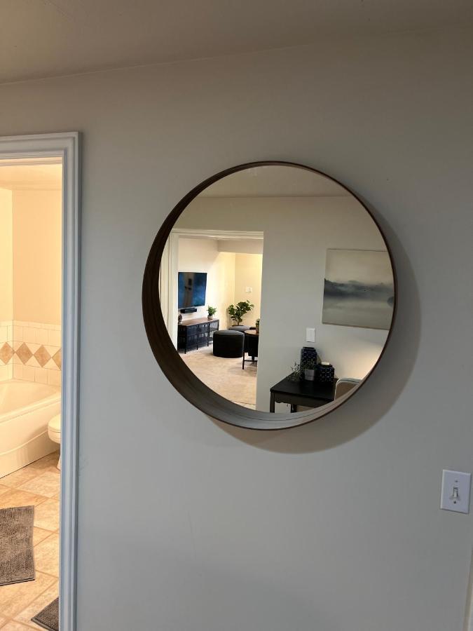 Above Ground Basement Apartment 2 Bedroom 1 B Retreat With Gorgeous View Draper Luaran gambar